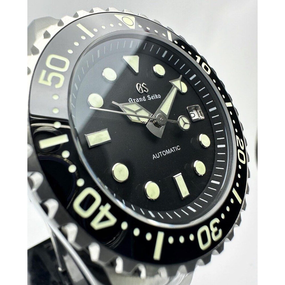 Custom Grand Seiko Mod Premium Black Silver GS w Lumed Bezel 44mm E S Watches